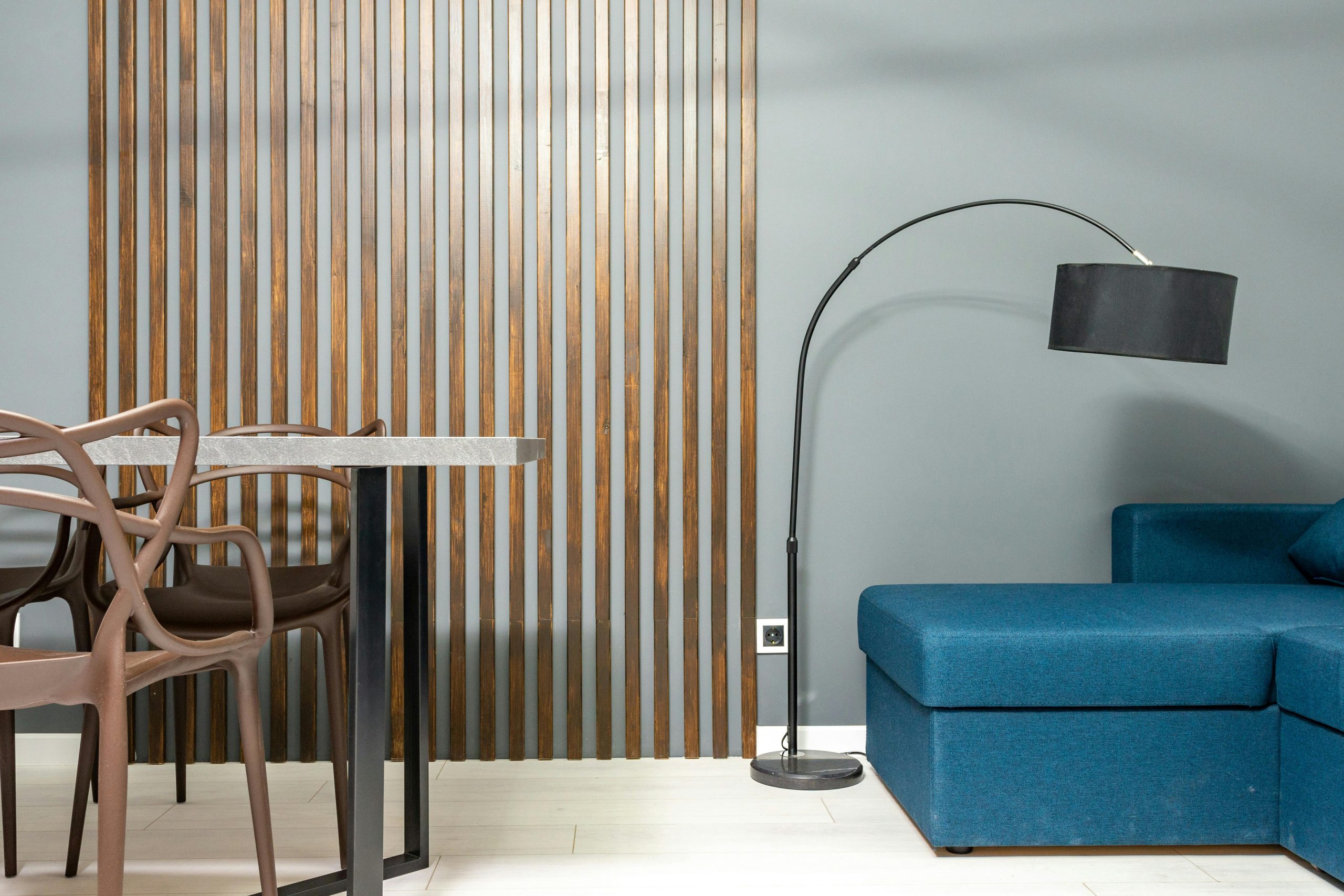 Soluții practice pentru un interior modern și aerisit
