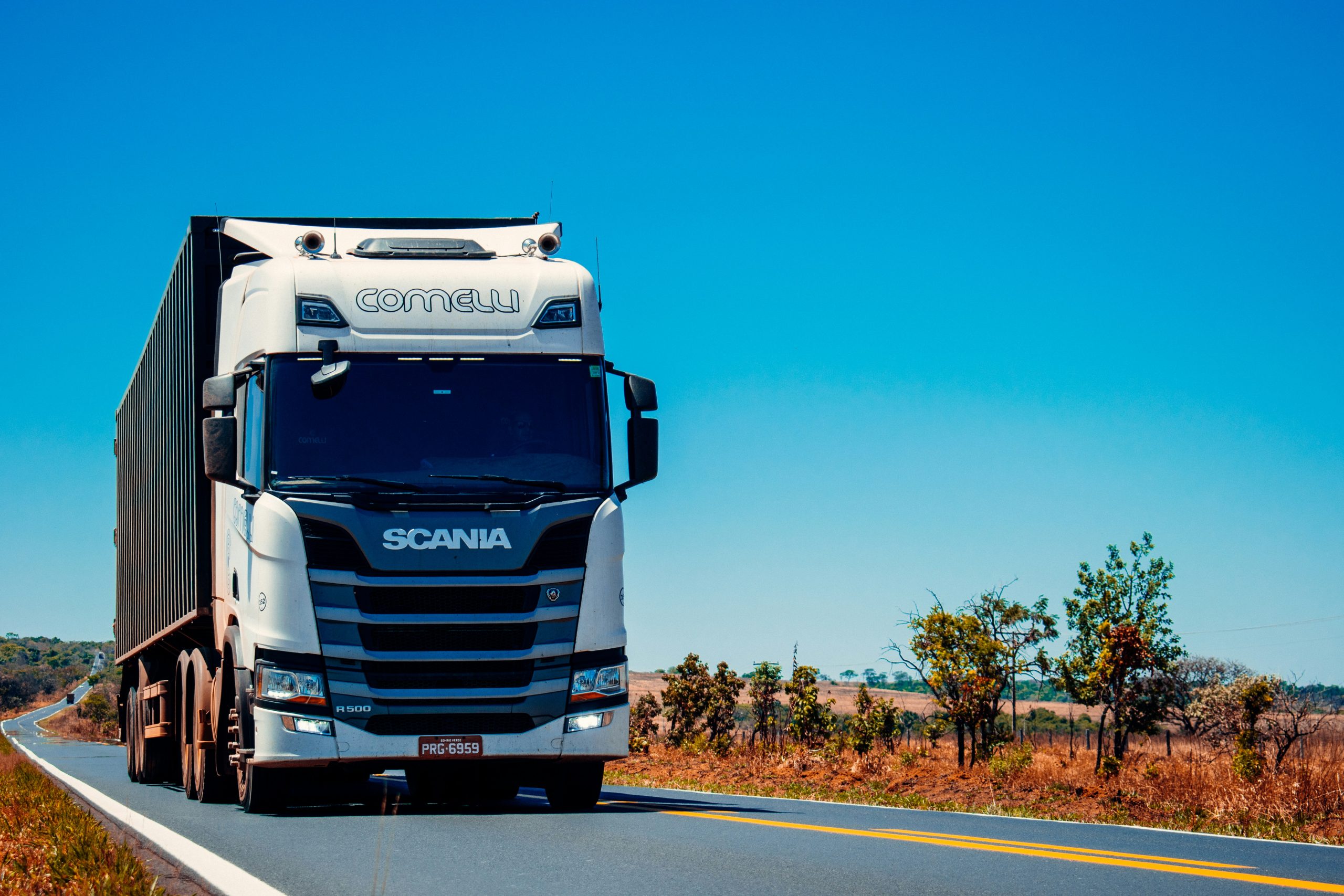 Cum am construit imaginea online a firmei mele de transport marfă din Iași