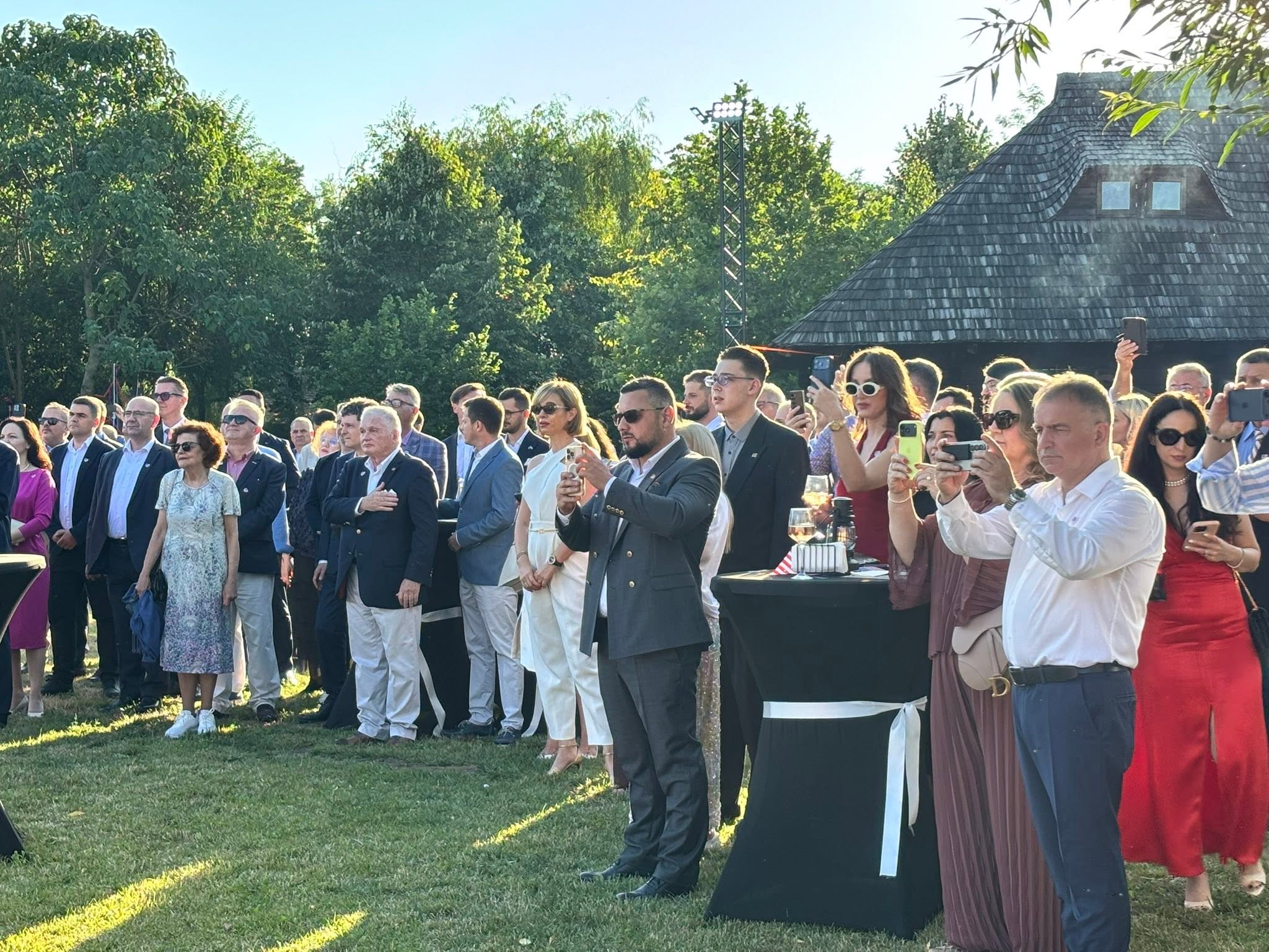 Peste 550 de lideri ai mediului de afaceri, diplomației și societății civile au celebrat la Grădina Snagov 250 de ani de Independență a Statelor Unite