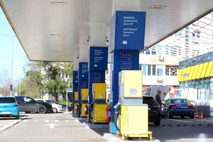 Camera Deputaților a adoptat legea privind starea de criză în domeniul carburanților
