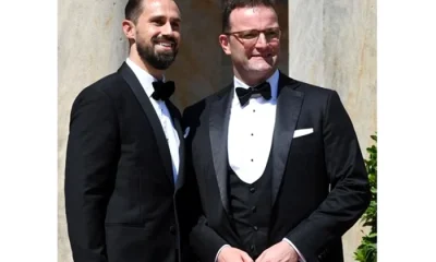 Caz-școală: Jens Spahn, homosexual și președintele grupului parlamentar al conservatorilor germani demisionează în urma unui scandal ciudat