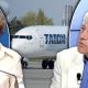 Cel mai cunoscut pilot de la Tarom iese la pensie