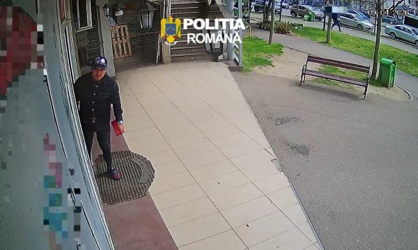 GALERIE FOTO: Alertă în Mehedinți. Polițiștii caută un bărbat acuzat de un furt comis într-un magazin din Drobeta-Turnu Severin