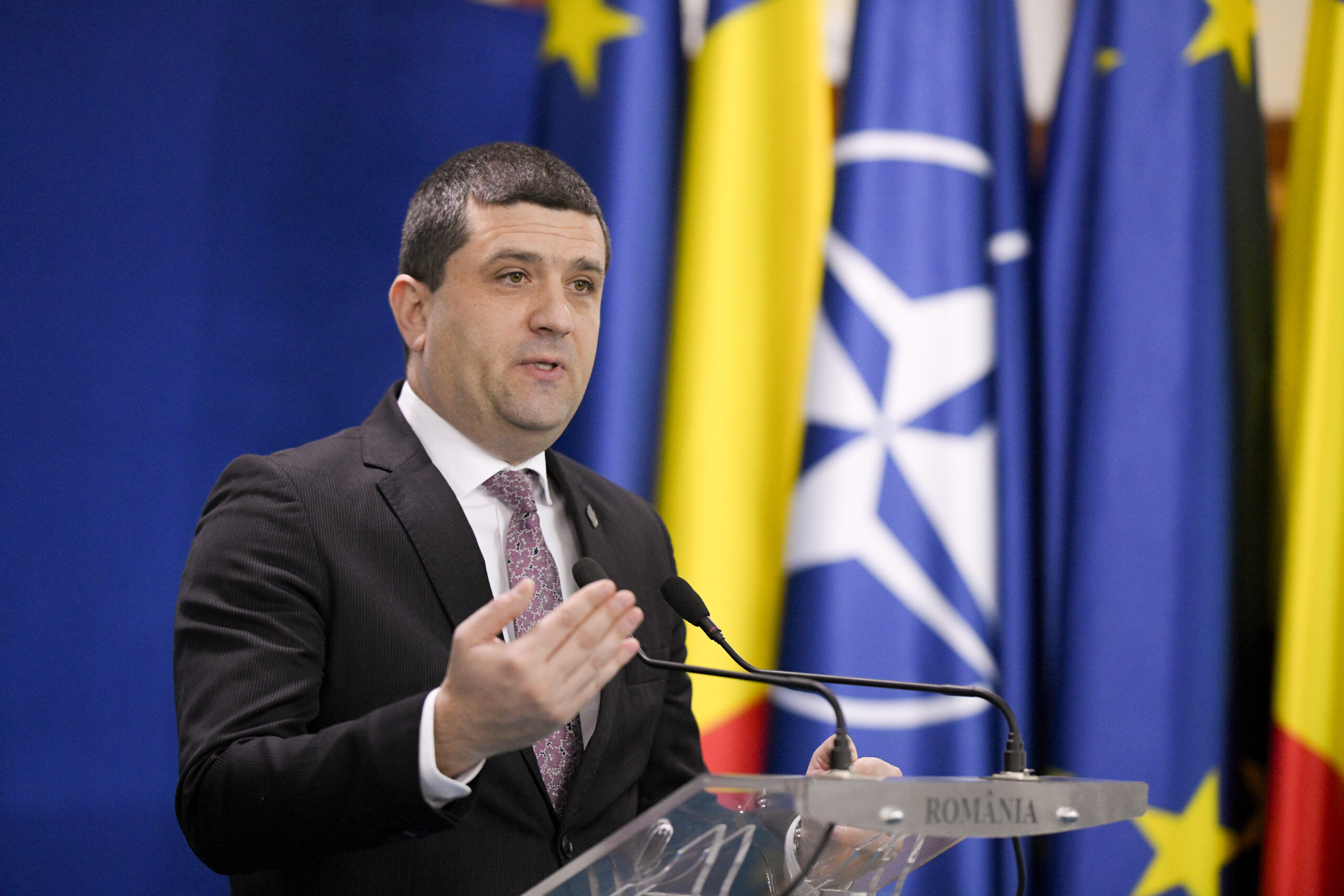 Miruță susține că USR este irelevant în actuala criză politică