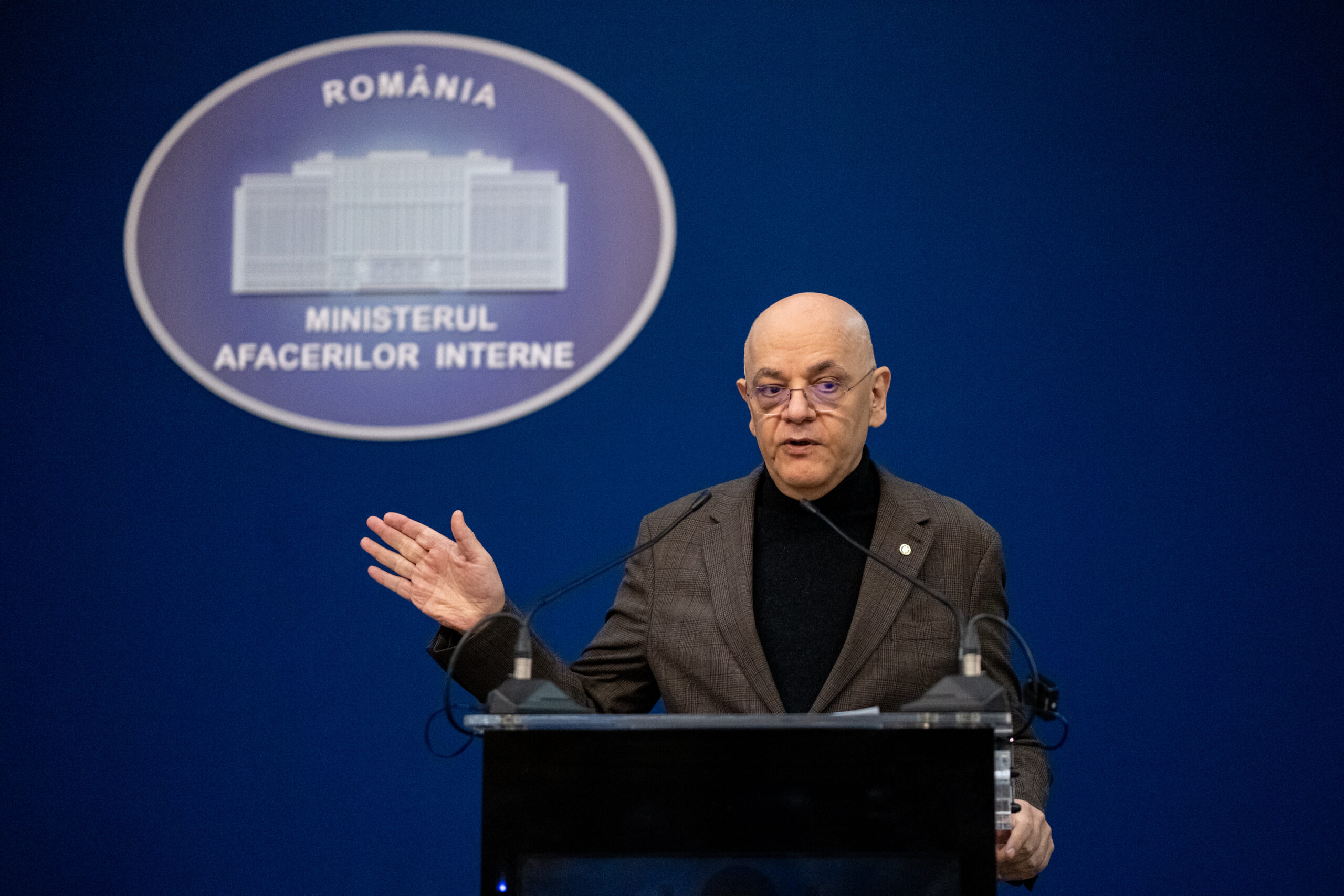Raed Arafat reacționează după ce Ion Cristoiu a spus că șeful DSU își amenință anchetatorii