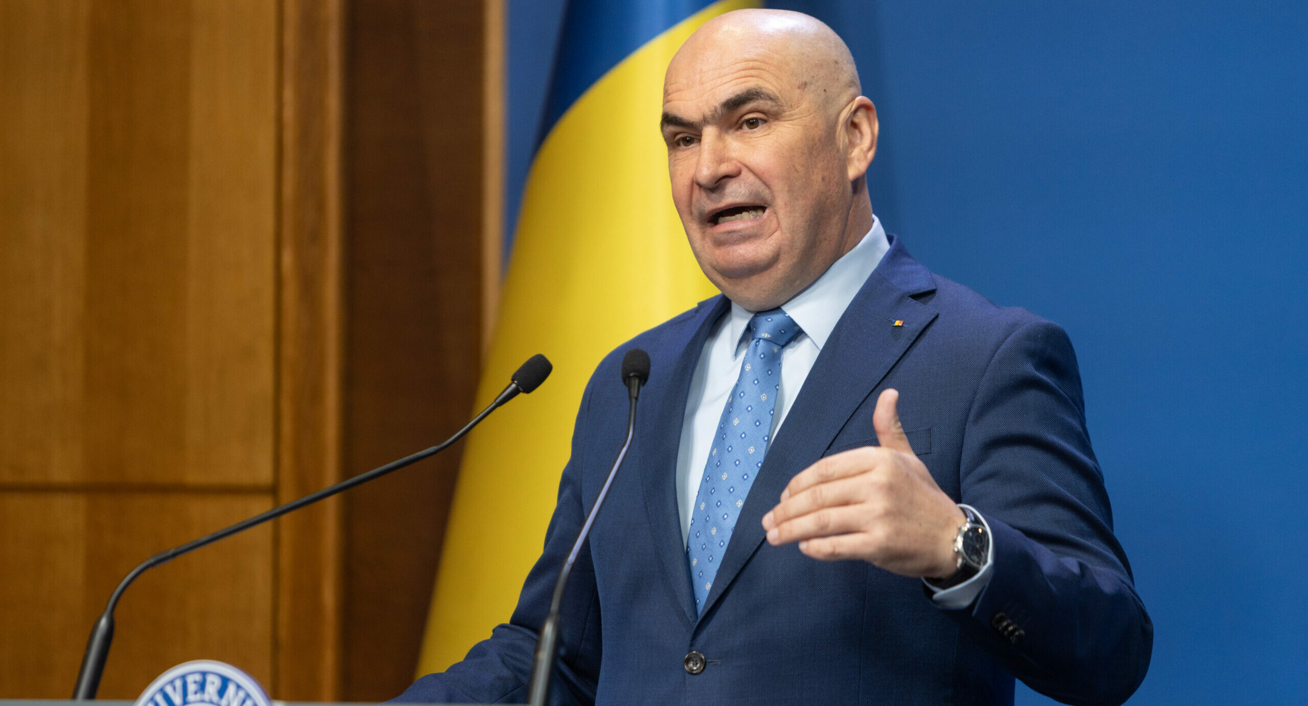 România caută alternative la petrolul kazah și soluții pentru prețul carburanților. Bolojan: Aprovizionarea e asigurată două săptămâni