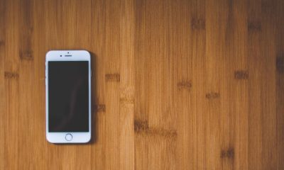 Ții telefonul vechi „de rezervă”? S-ar putea să pierzi bani fără să-ți dai seama