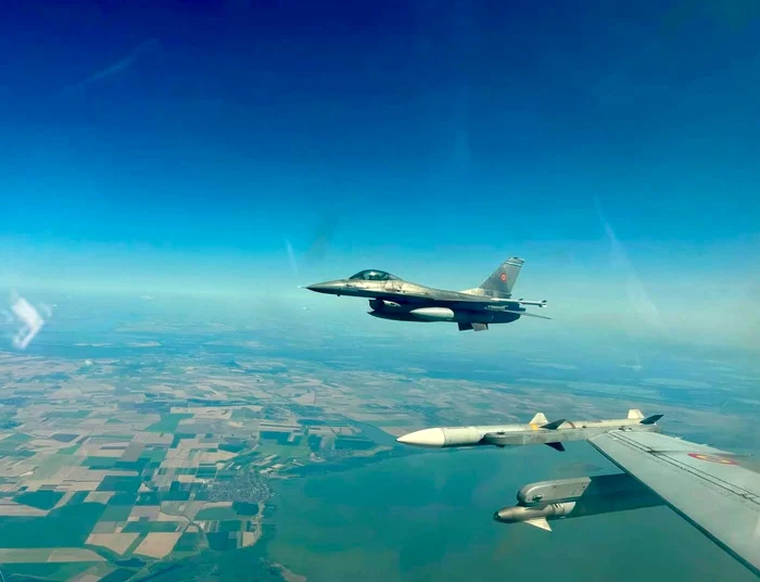 Ținte aeriene detectate lângă graniță: RO-Alert în Tulcea și avioane F-16 ridicate în aer