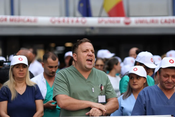 Cadrele medicale amenință, după suspendarea grevei: „Cu actualul Guvern nu vom face nici un compromis”