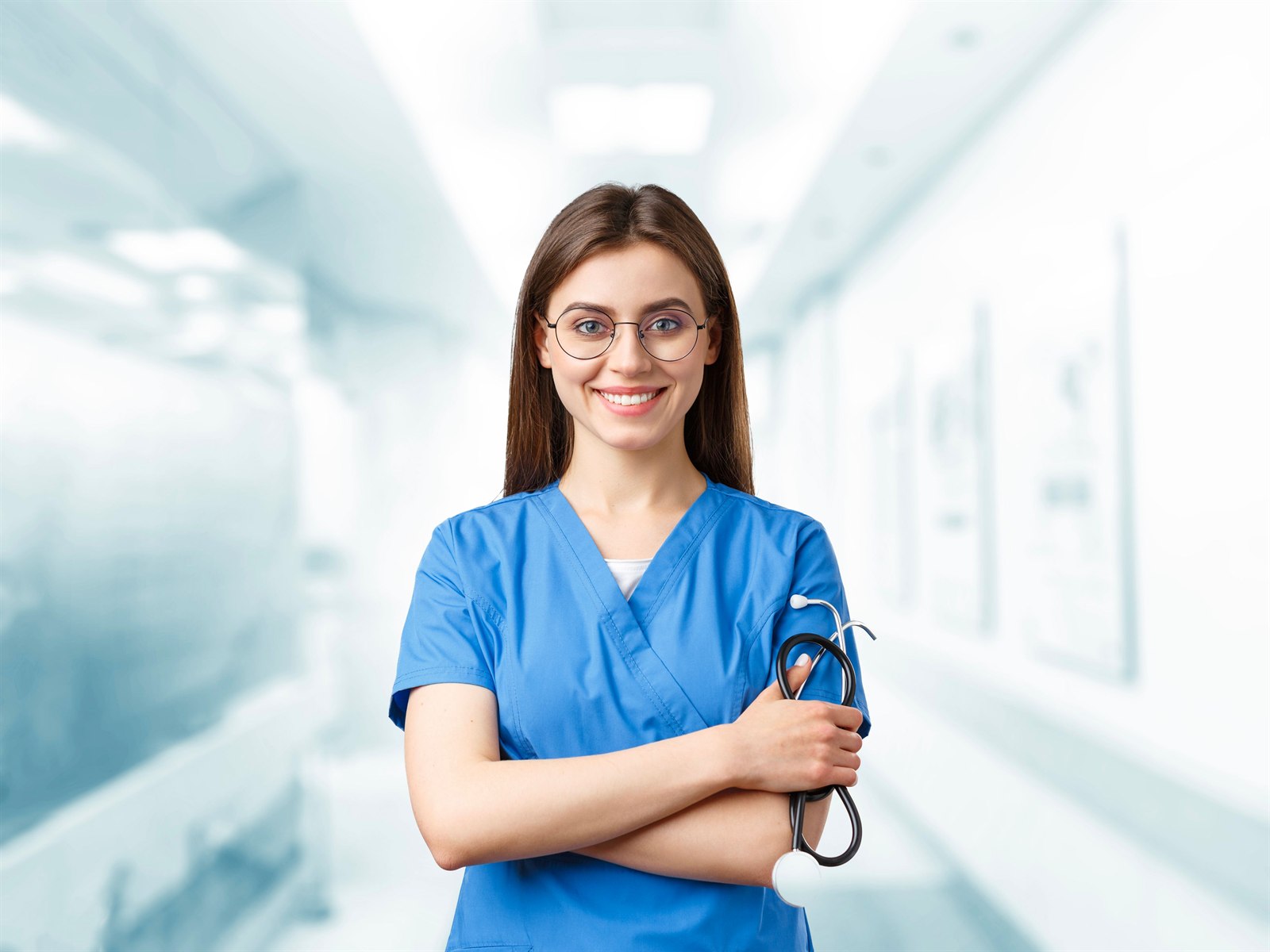 Scorul ECOG, criteriul care decide cine primește îngrijiri medicale decontate la domiciliu