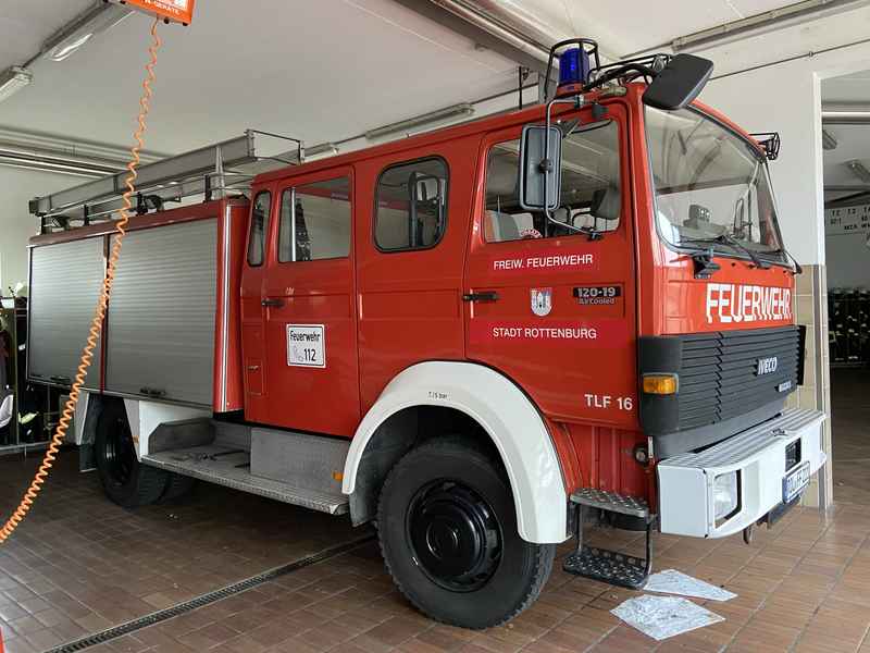 Închiriere mașină de pompieri în București prin unitate protejată autorizată: obligația legală care se întoarce în firmă ca serviciu