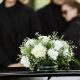 Servicii funerare complete – Cum alegi sprijinul potrivit în cel mai dificil moment prin care poți trece de-a lungul vieții