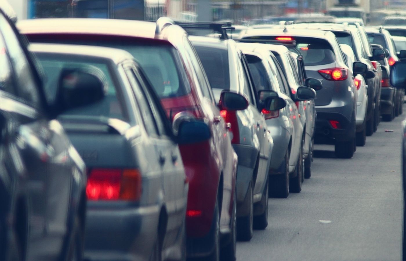 Ce abateri din trafic îți pot aduce puncte de penalizare și cât timp rămân active