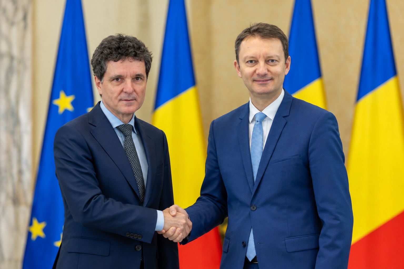 Nicușor Dan a ales experiența europeană. Siegfried Mureșan, nominalizat premier într-un moment dificil pentru România