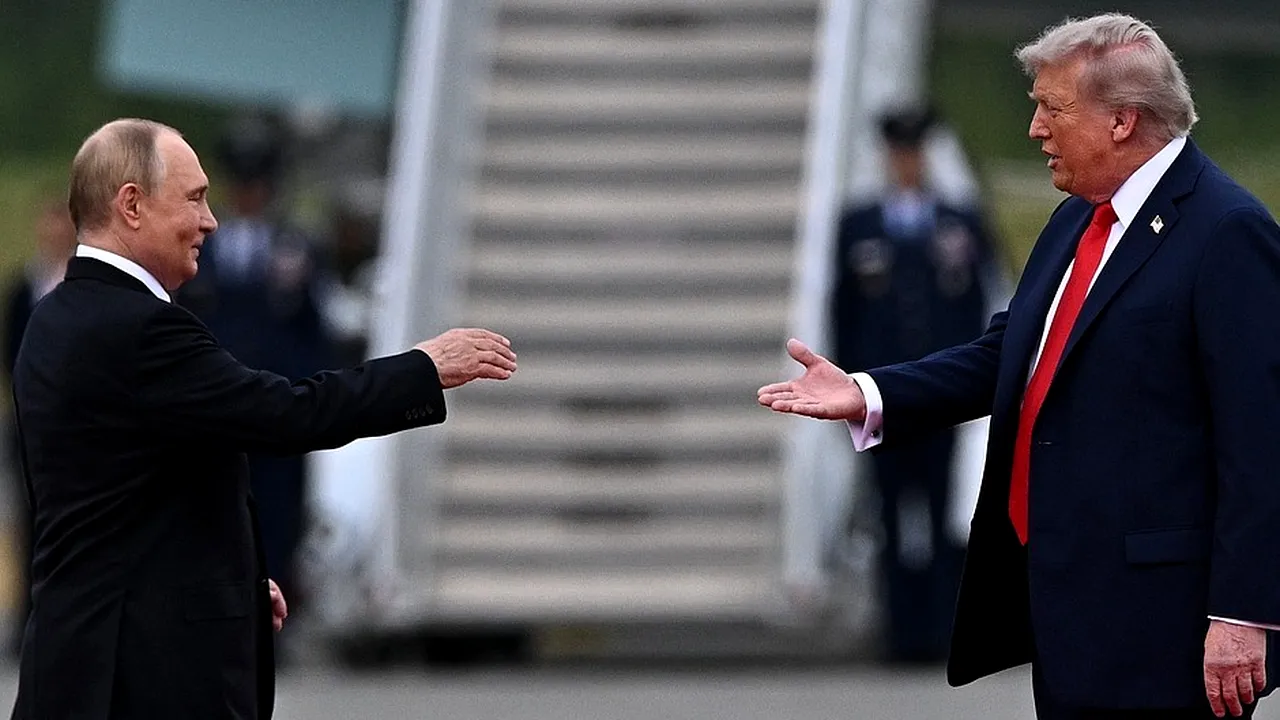 Culisele negocierilor dintre Trump și Putin: Statele Unite vor revenirea giganților petrolieri în Rusia și reluarea vânzărilor prin conducta Drujba către Europa