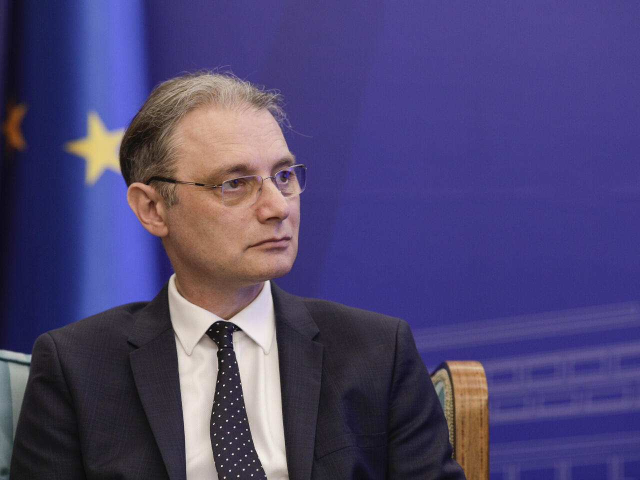 Luca Niculescu se întâlnește luni cu guvernatorul BNR Mugur Isărescu. A doua întâlnire a premierului, cu reprezentanții mediului de afaceri