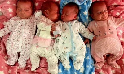 Patru bebeluși născuți la doar 750 de grame pleacă acasă după aproape trei luni de spitalizare